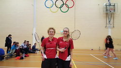 Saskia en Marsha Hellings op toernooi in Druten